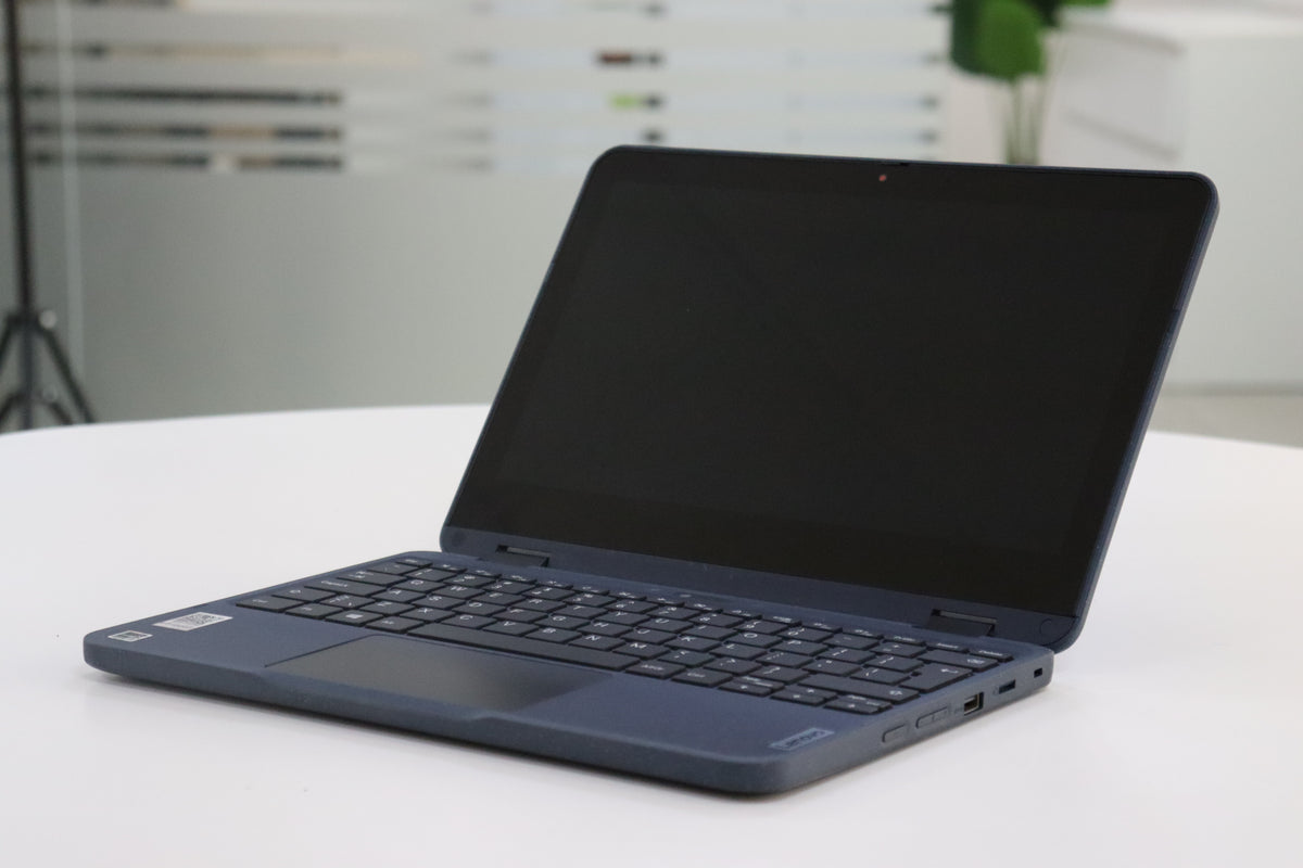 Lenovo 500W Gen 3 front angle view