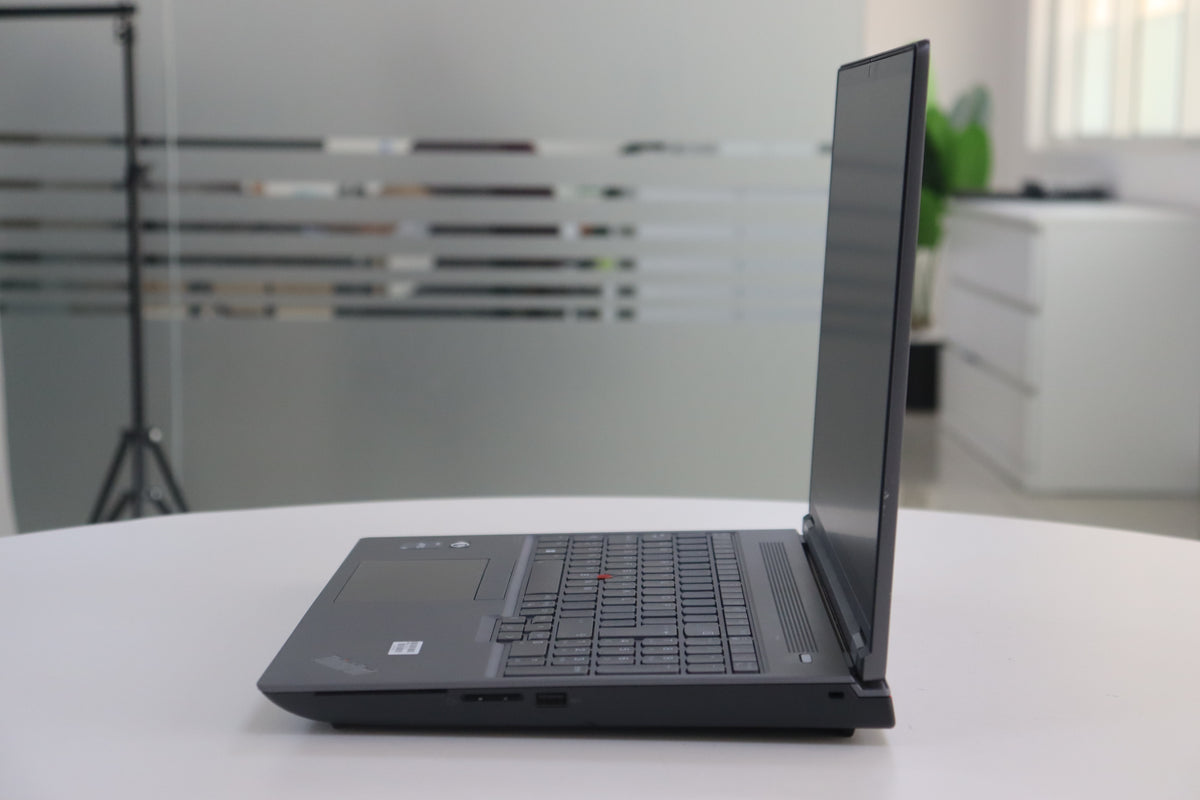 THINKPAD P16 GEN 1 220371001381 image_3