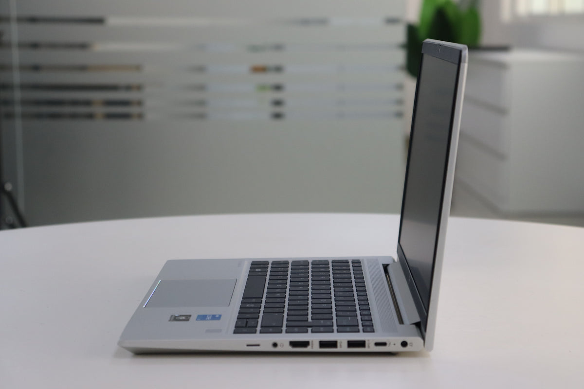 ELITEBOOK 640 G9 220371001597 image_3