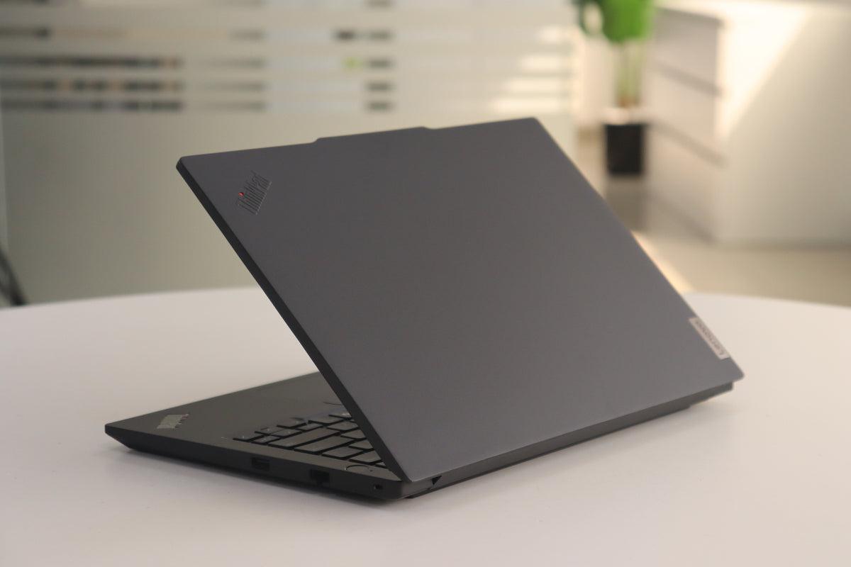 THINKPAD E14 GEN 6 402196122837 image_6