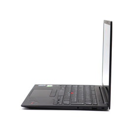 Lenovo ThinkPad X1 Carbon: Intel Core i7, 11th Gen, 16GB RAM, 512 GB SSD