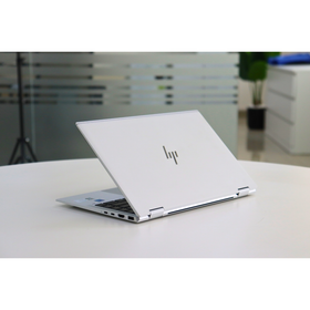 HP ELITEBOOK X360 1040 G8: Intel Core i5, 11th Gen, 16GB RAM, 512GB SSD SN:18578