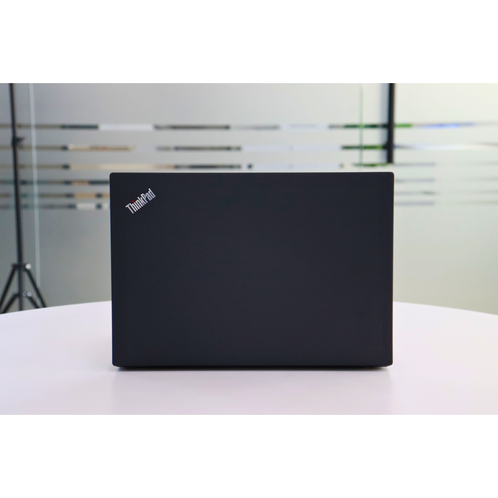 Lenovo ThinkPad T480: Intel Core i5, 8th Gen, 8GB RAM, 256GB SSD SN:01301