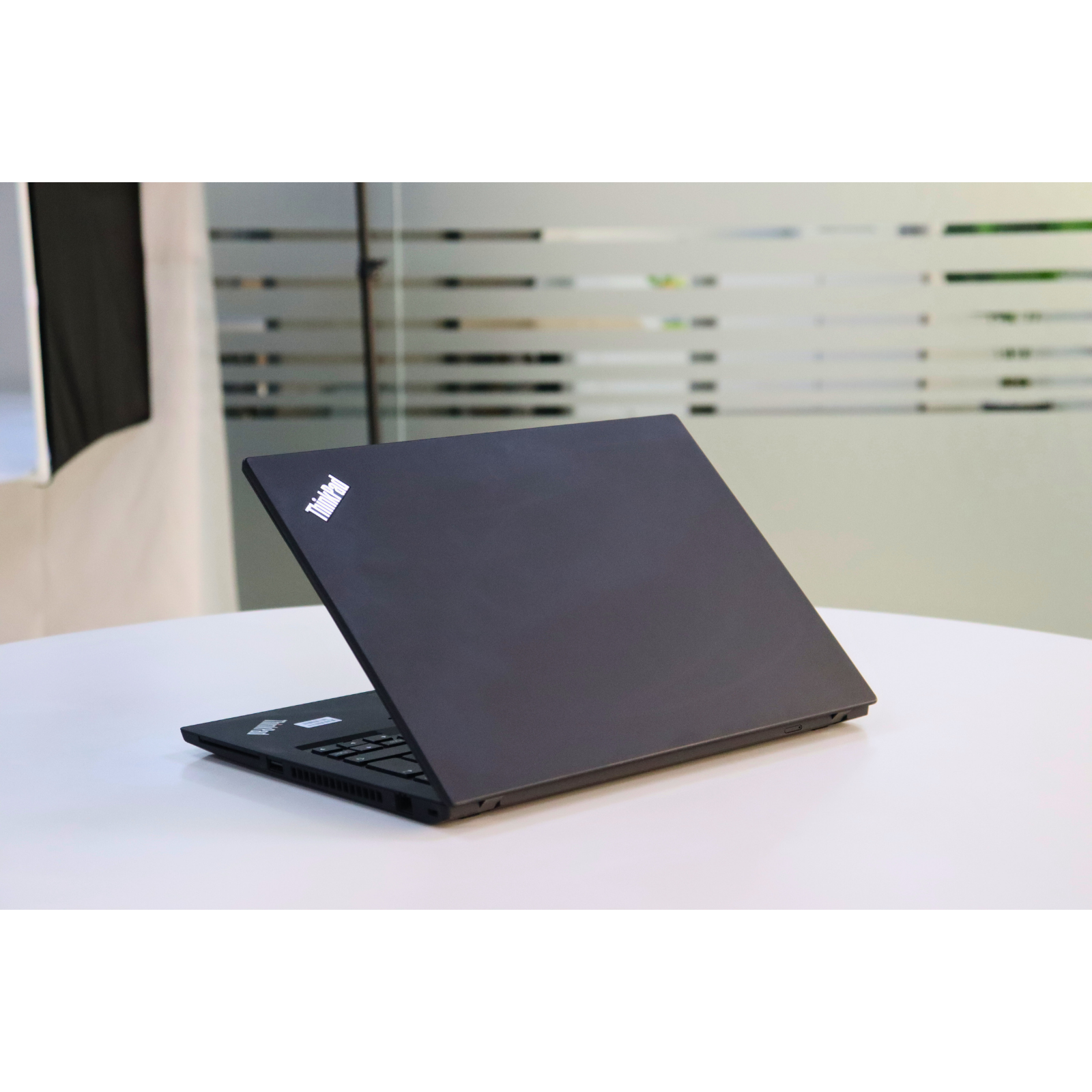 LENOVO THINKPAD T14 GEN 1: 10th Gen i5, 16GB RAM, 256GB SSD, SN:01690