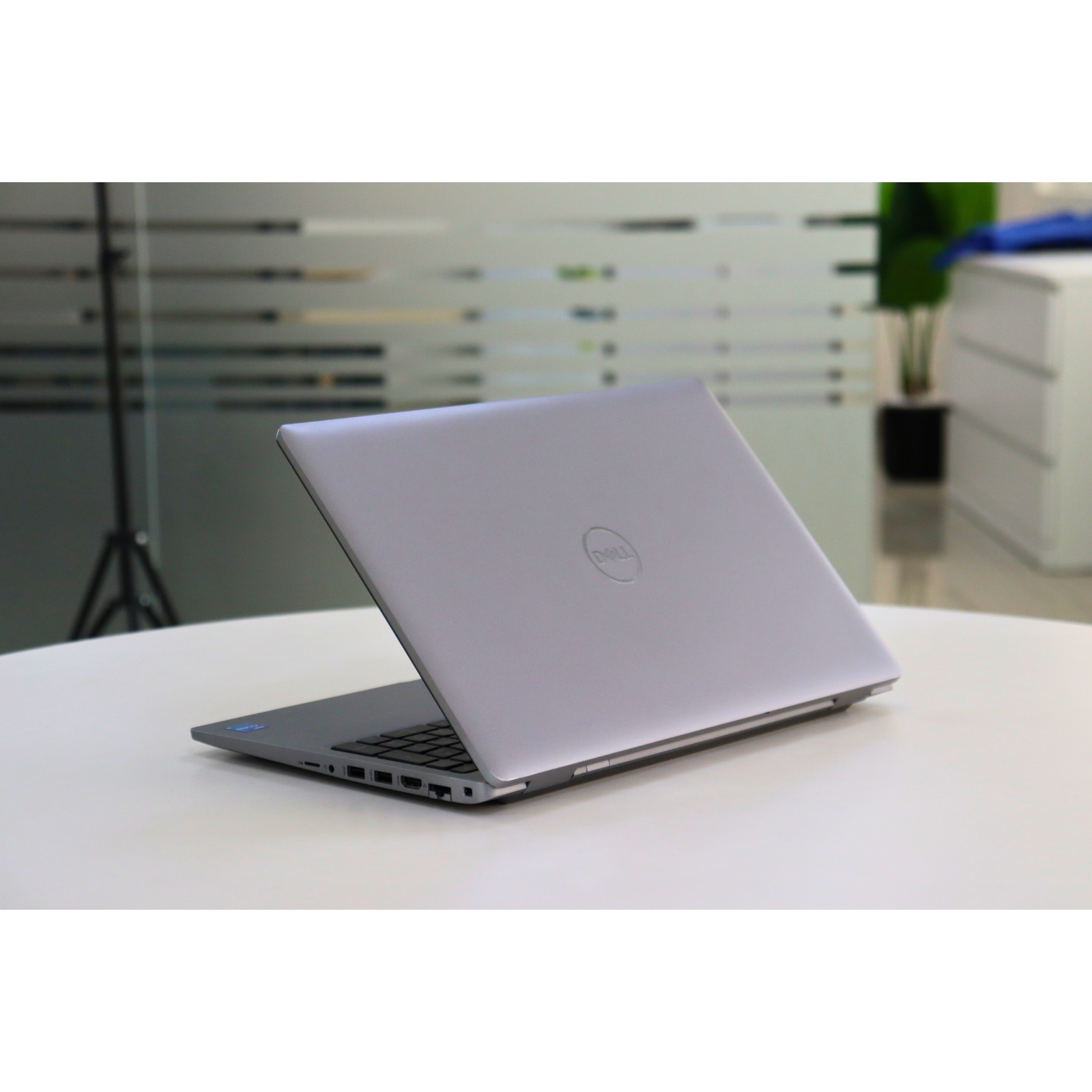 Dell Latitude 5530: 12th Gen i5, 16GB RAM, 256GB SSD, SN:05916