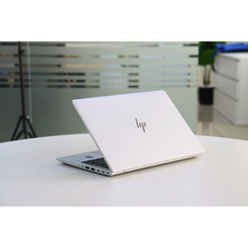 HP ELITEBOOK 640 G10 : 13th Gen i5, 16GB RAM, 256GB SSD, SN:00357