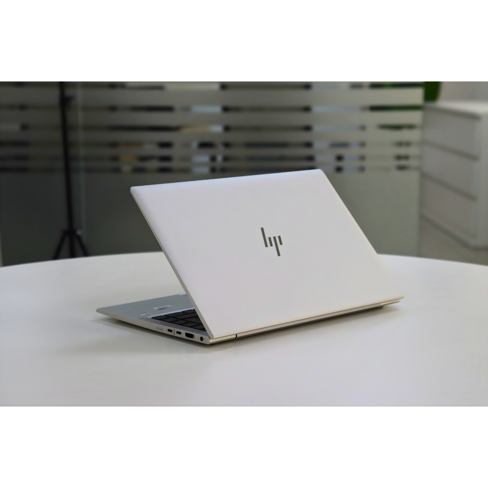 HP ELITEBOOK 845 G8:AMD RYZEN 3, 16GB RAM, 256GB SSD, SN:00300
