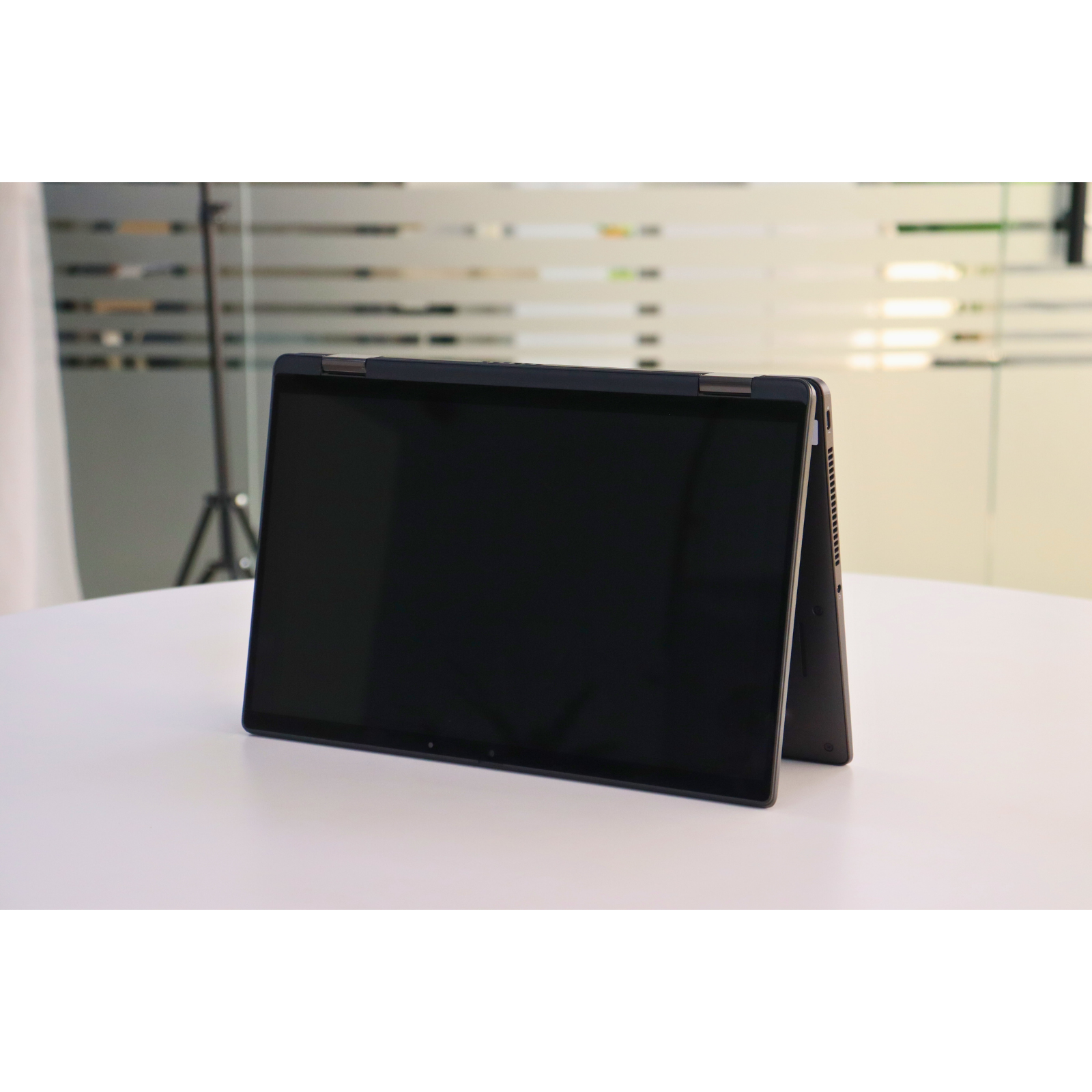 Dell LATITUDE 7420: 11th Gen i5, 16GB RAM, 256GB SSD, SN:95613