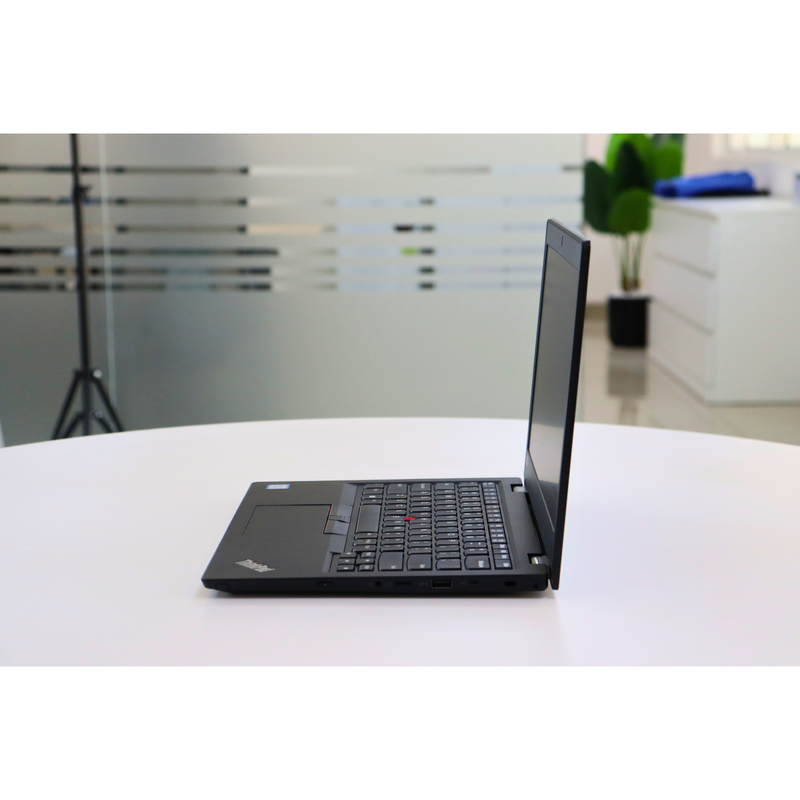 Lenovo THINKPAD L390: 8th Gen i5, 8GB RAM, 256GB SSD, SN:16324