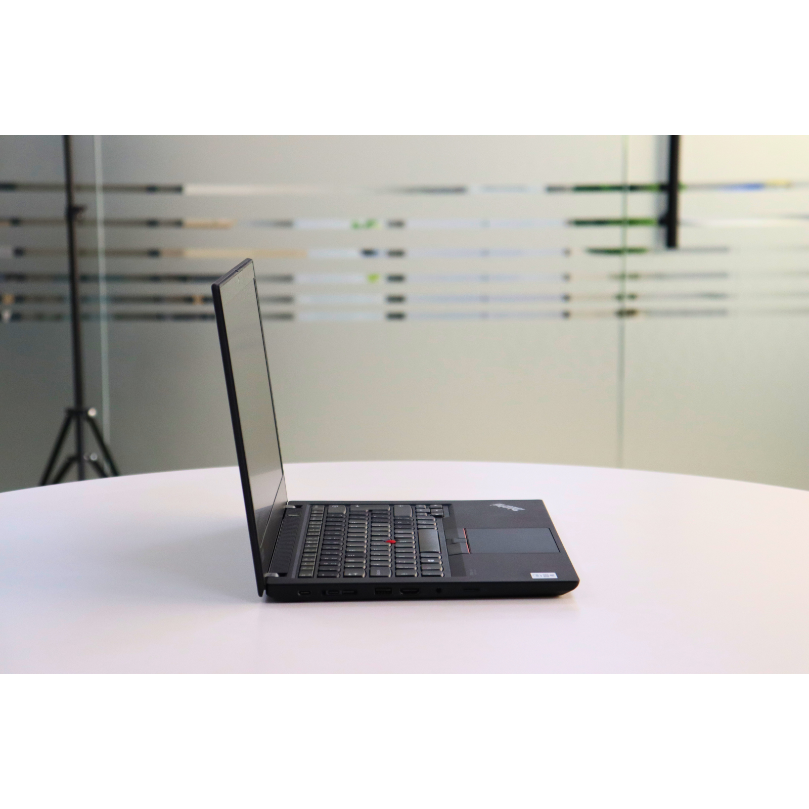 LENOVO THINKPAD T14 GEN 1: 10th Gen i5, 16GB RAM, 256GB SSD, SN:000371