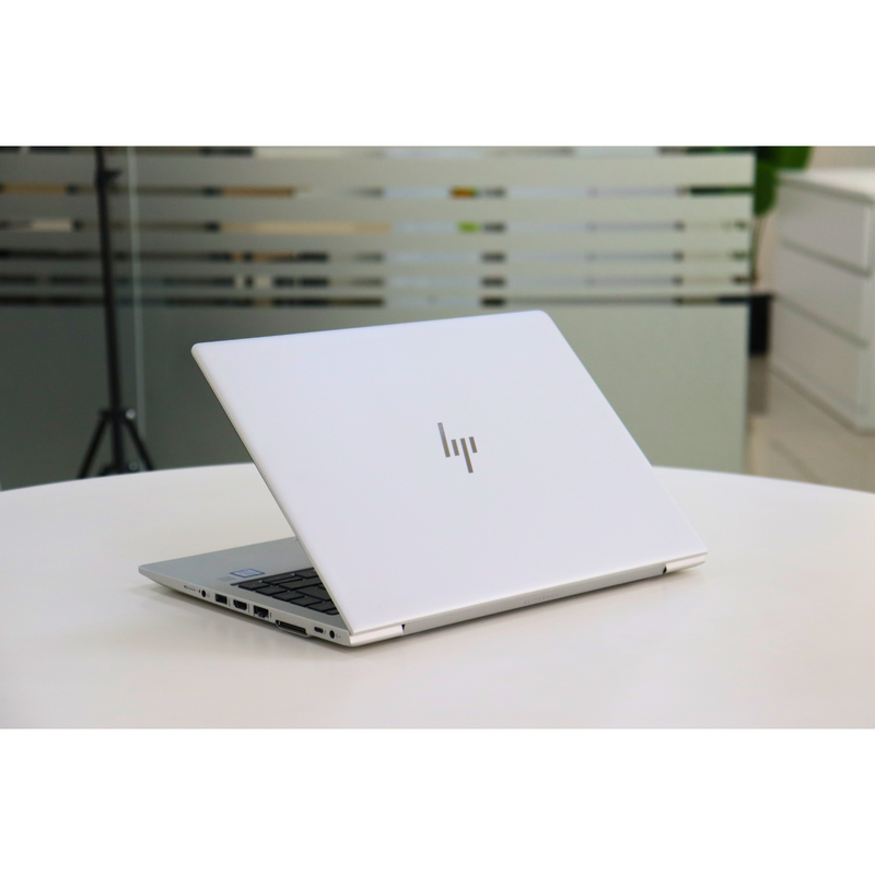 HP ELITEBOOK 840 G5: 8th Gen i7, 8GB RAM, 512GB SSD, SN:00712