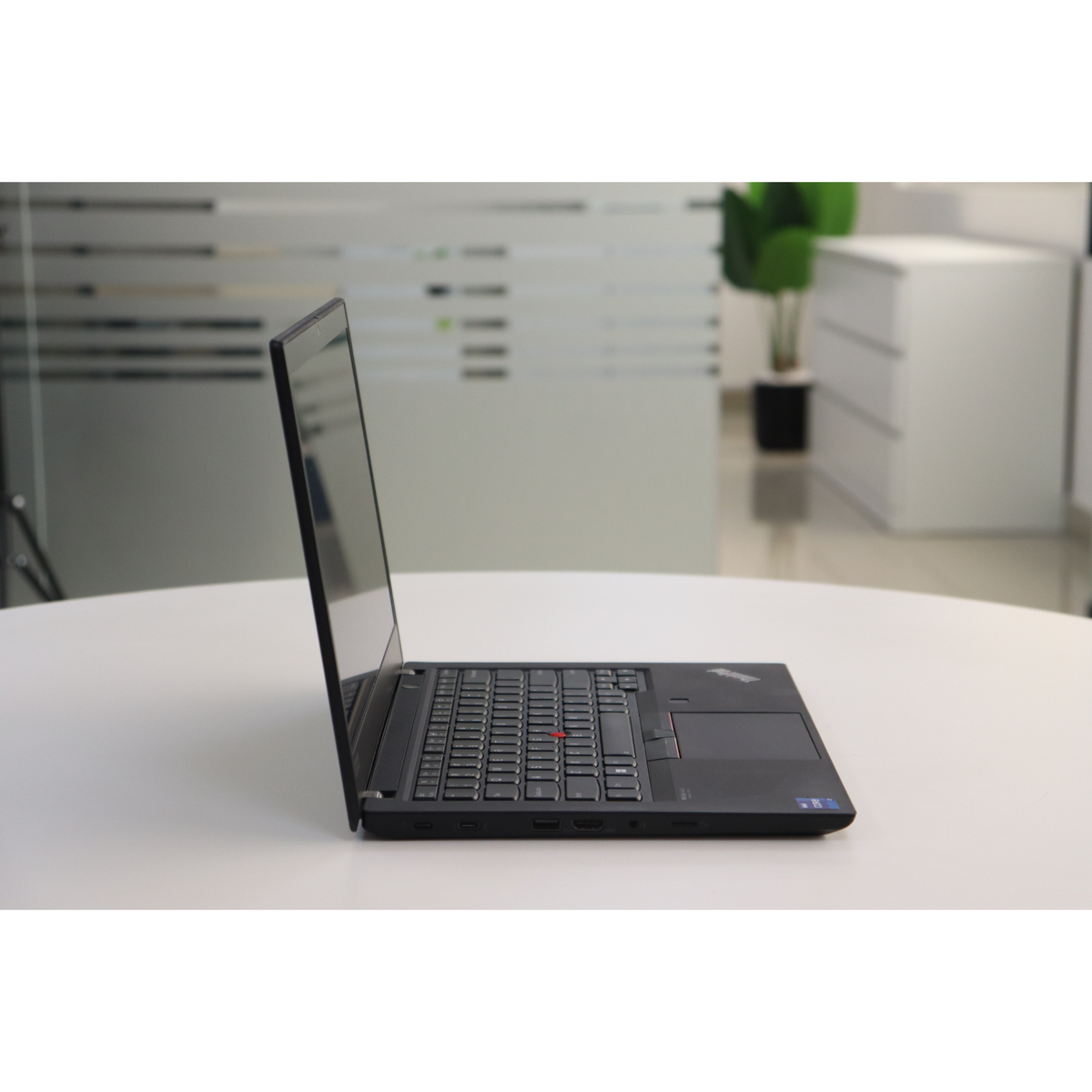 LENOVO THINKPAD T14 GEN 2: 11th Gen i7, 16GB RAM, 512GB SSD, SN:20190