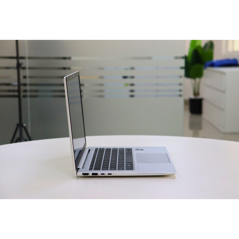 HP EliteBook 840 G9: Intel Core i5, 12th Gen, 16GB RAM, 256GB SSD SN:18922