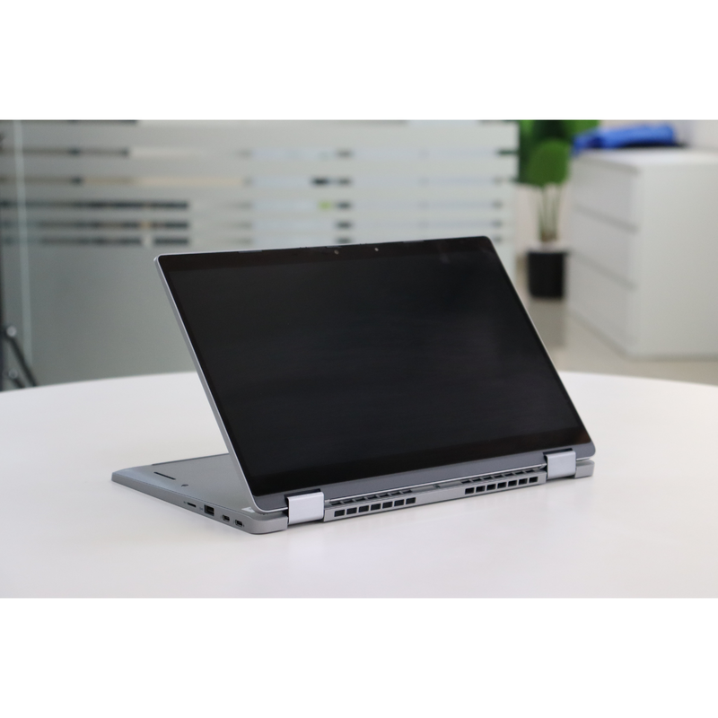 Dell Latitude 5330: 12th Gen i5, 16GB RAM, 256GB SSD, SN:06028