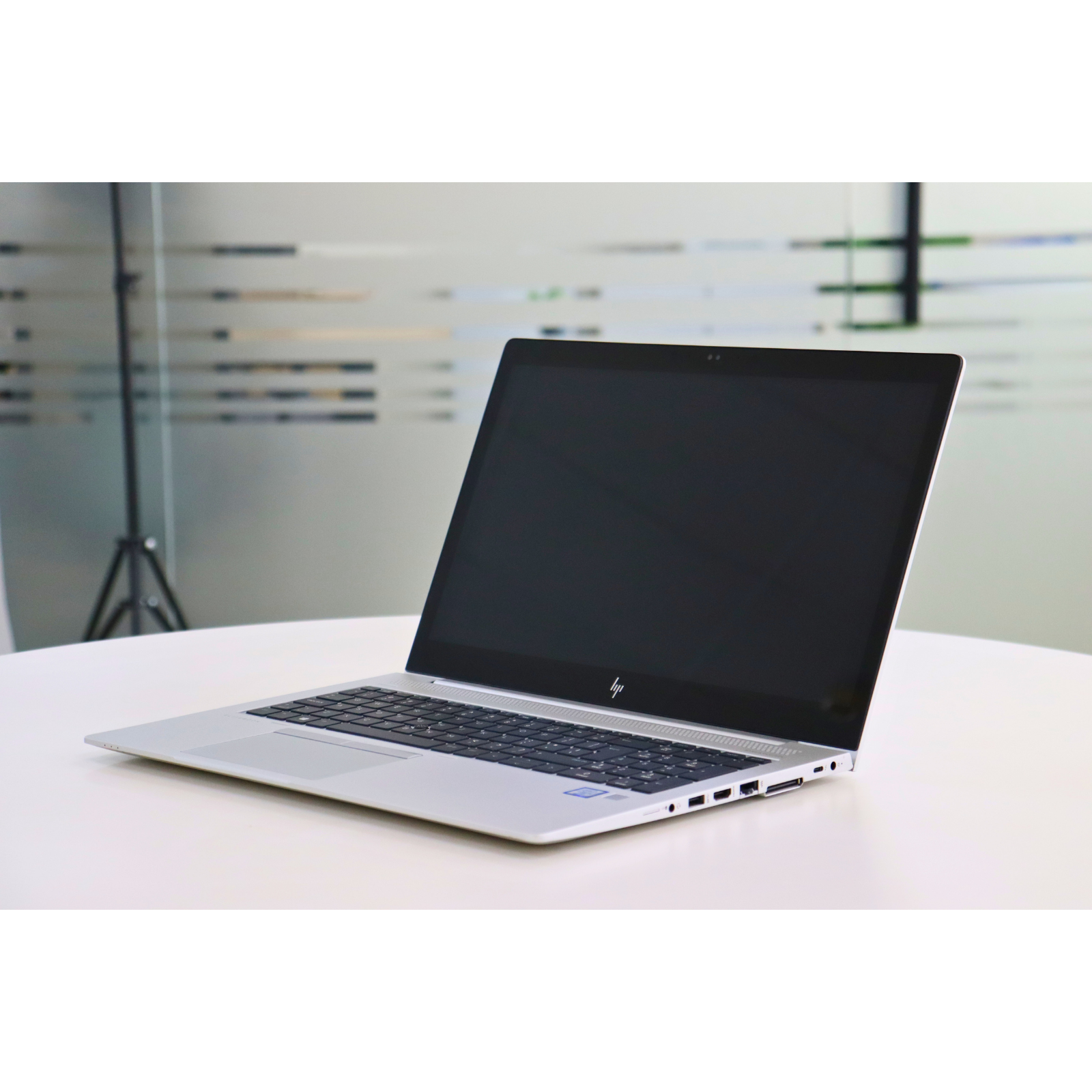 HP ELITEBOOK 850 G5: 8th Gen i5, 8GB RAM, 256GB SSD, SN:00049