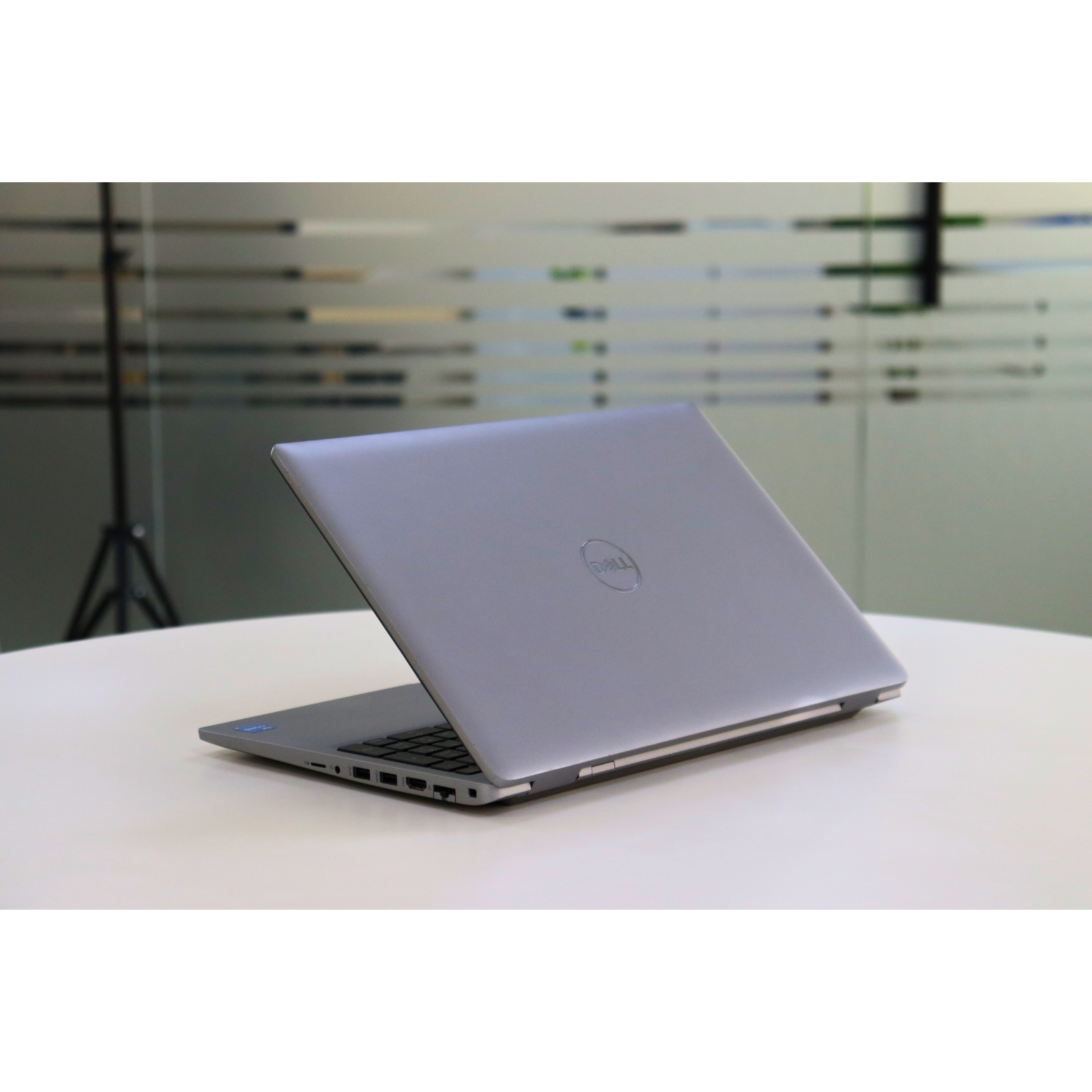 Dell Latitude 5530: 12th Gen i5, 16GB RAM, 256GB SSD, SN:05924
