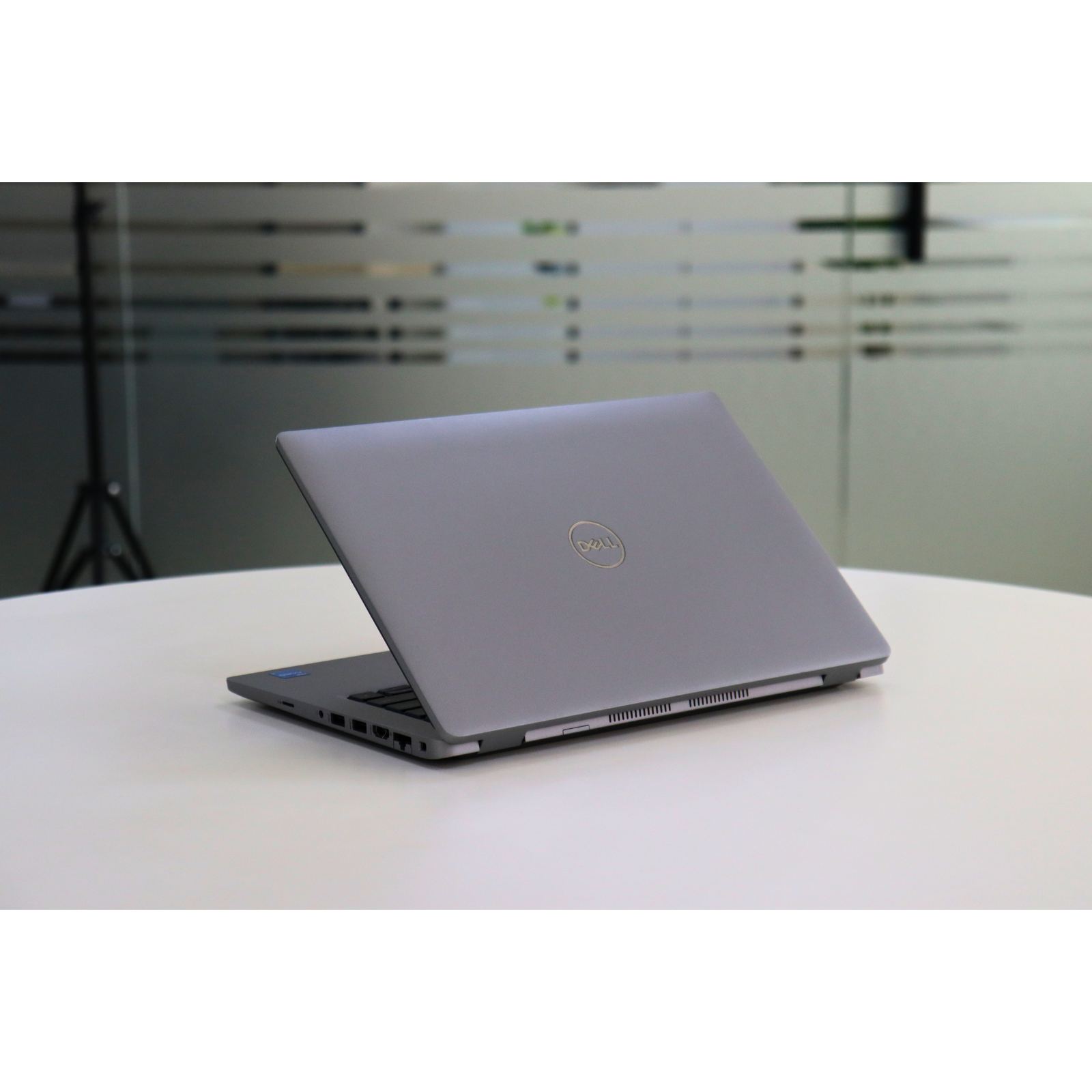 Dell LATITUDE 5430: 12th Gen i5, 16GB RAM, 256GB SSD, SN:918211