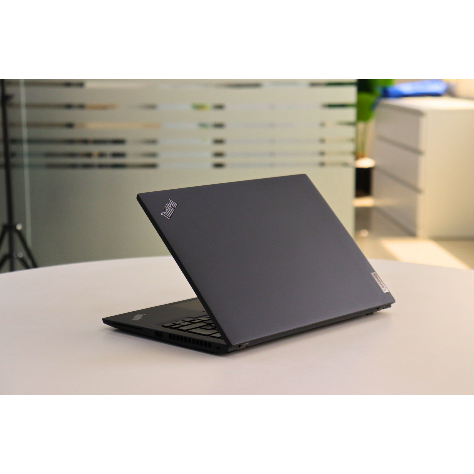LENOVO THINKPAD X13 GEN 2: 11th Gen i5, 16GB RAM, 512GB SSD, SN:01079