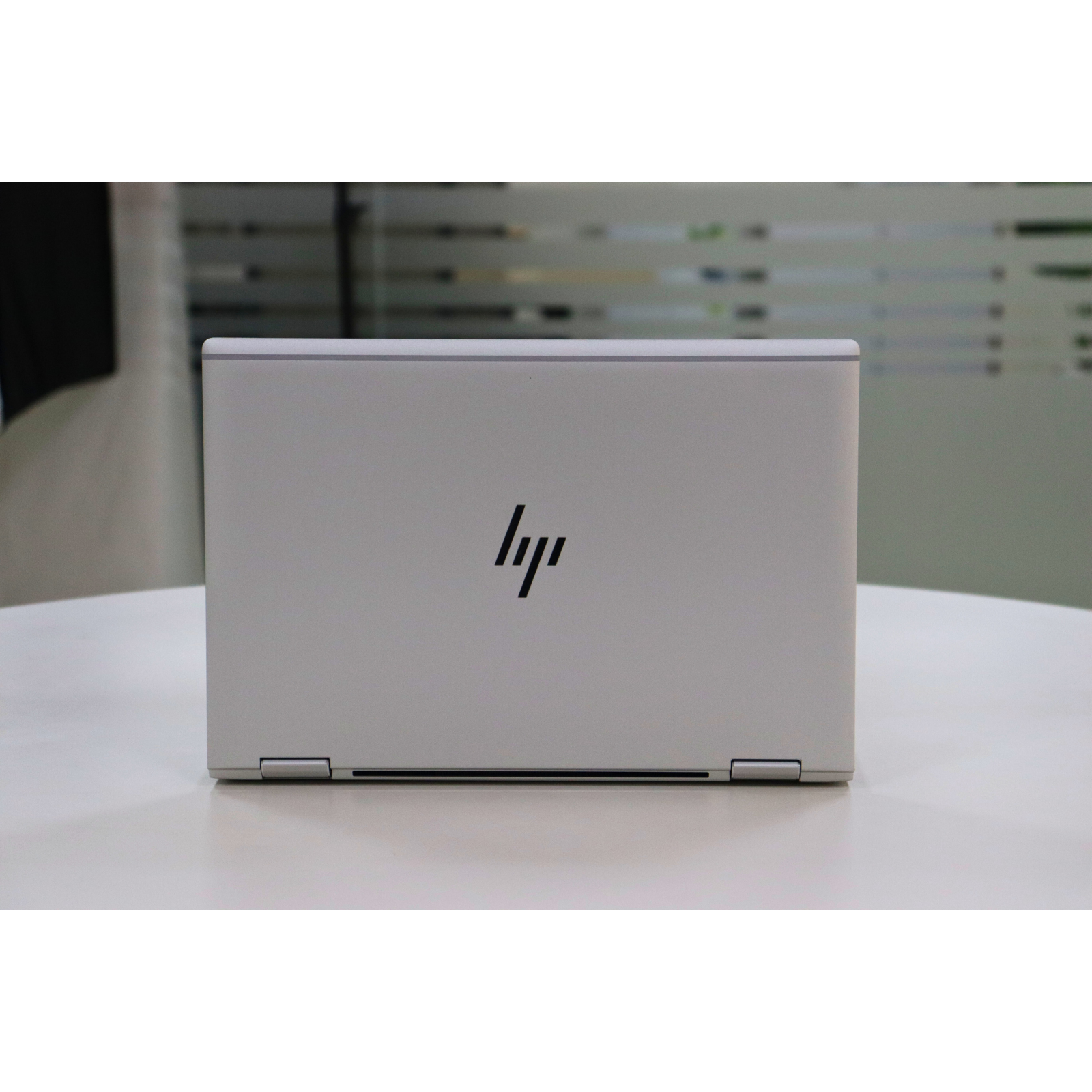 HP ELITEBOOK X360 1030 G4: 8th Gen i5, 16GB RAM, 256GB SSD, SN:71840