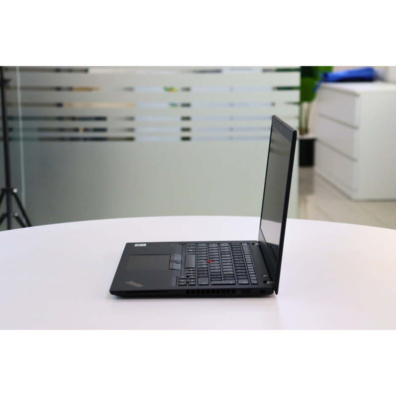 LENOVO THINKPAD X13 GEN 1: 10th Gen i7, 16GB RAM, 512GB SSD, SN:01385