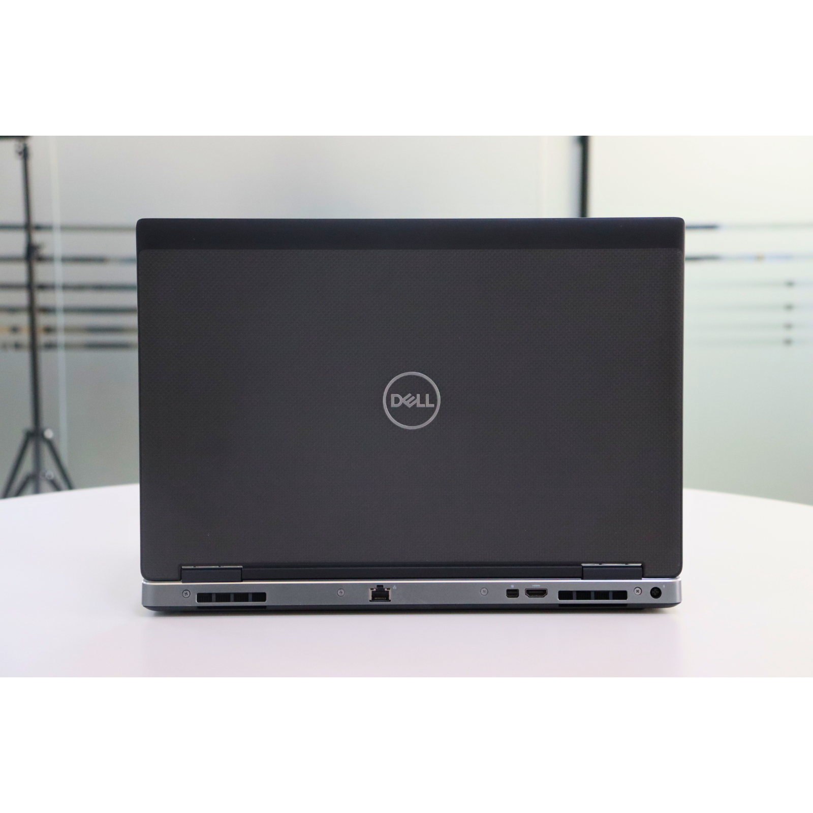 Dell PRECISION 7530: 8th Gen i7, 32GB RAM, 256GB SSD, SN:915262