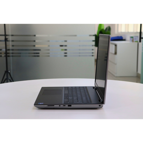 Dell PRECISION 7670: 12th Gen i7, 32GB RAM, 512GB SSD, SN:19523
