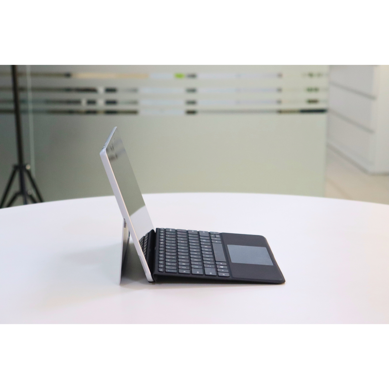 Microsoft SURFACE GO 2: 8th Gen M3, 8GB RAM, 128GB SSD, SN:76489