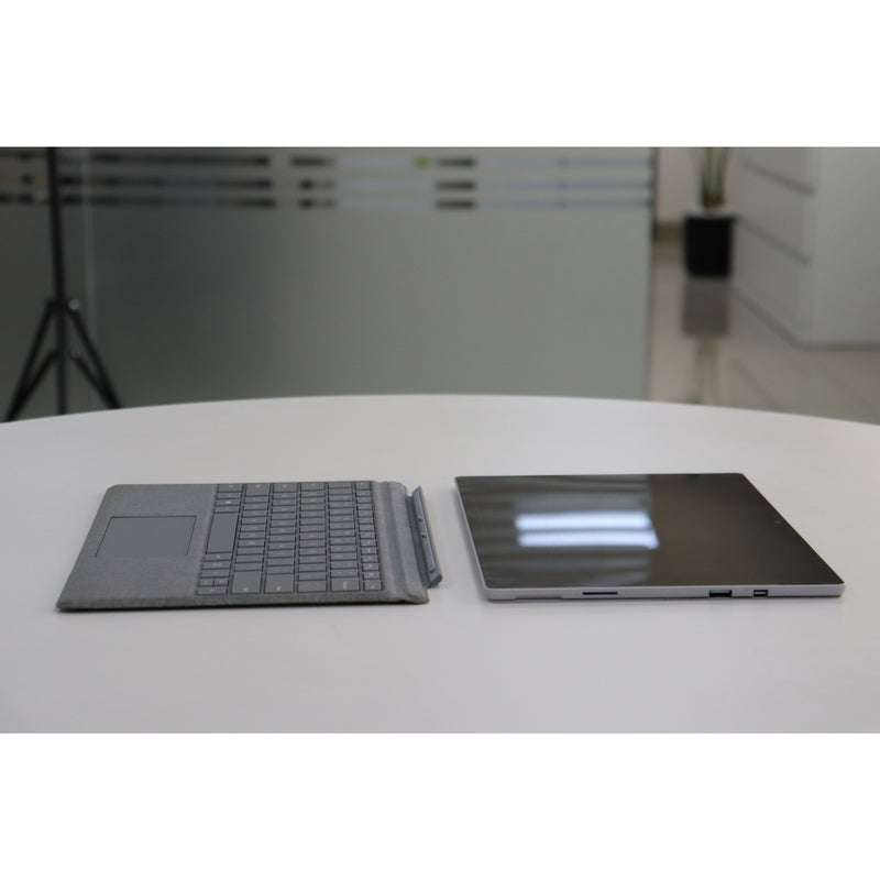 Microsoft SURFACE PRO 6: i7, 8th Gen, 16GB RAM, 512GB SSD, SN:18632