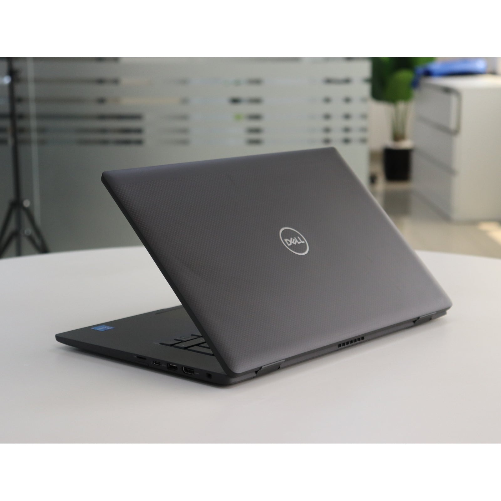 Dell LATITUDE 7520: 11th Gen i5, 16GB RAM, 256GB SSD, SN:001367