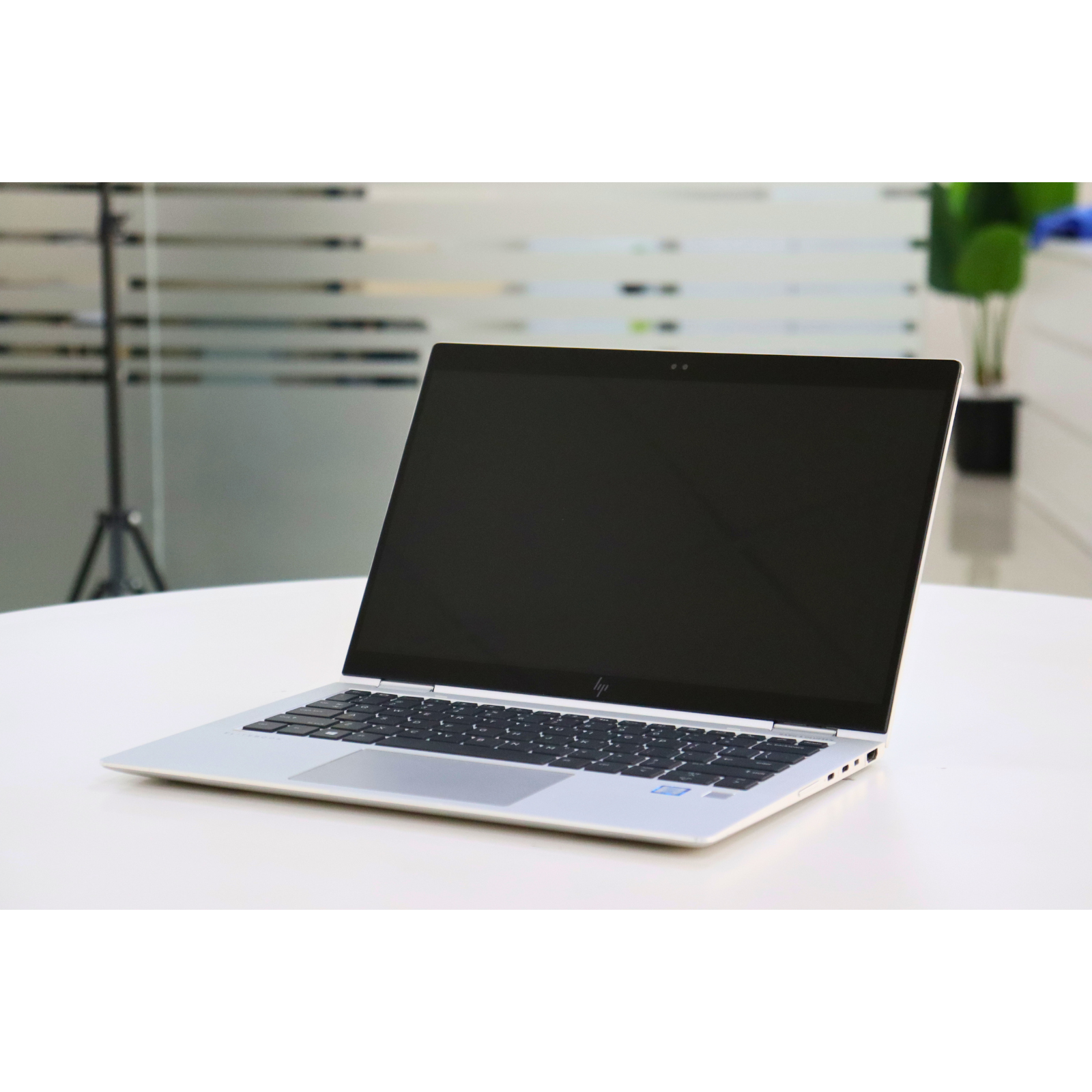 HP EliteBook X360 1030 G3: Intel Core i5, 8th Gen, 16GB RAM, 256GB SSD SN:18745