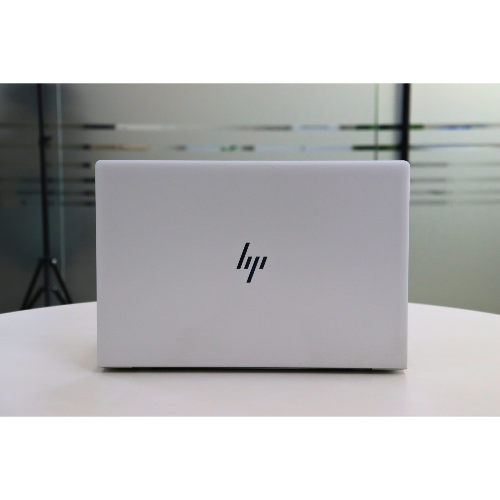 HP ELITEBOOK 850 G5: 8th Gen i5, 8GB RAM, 256GB SSD, SN:00048