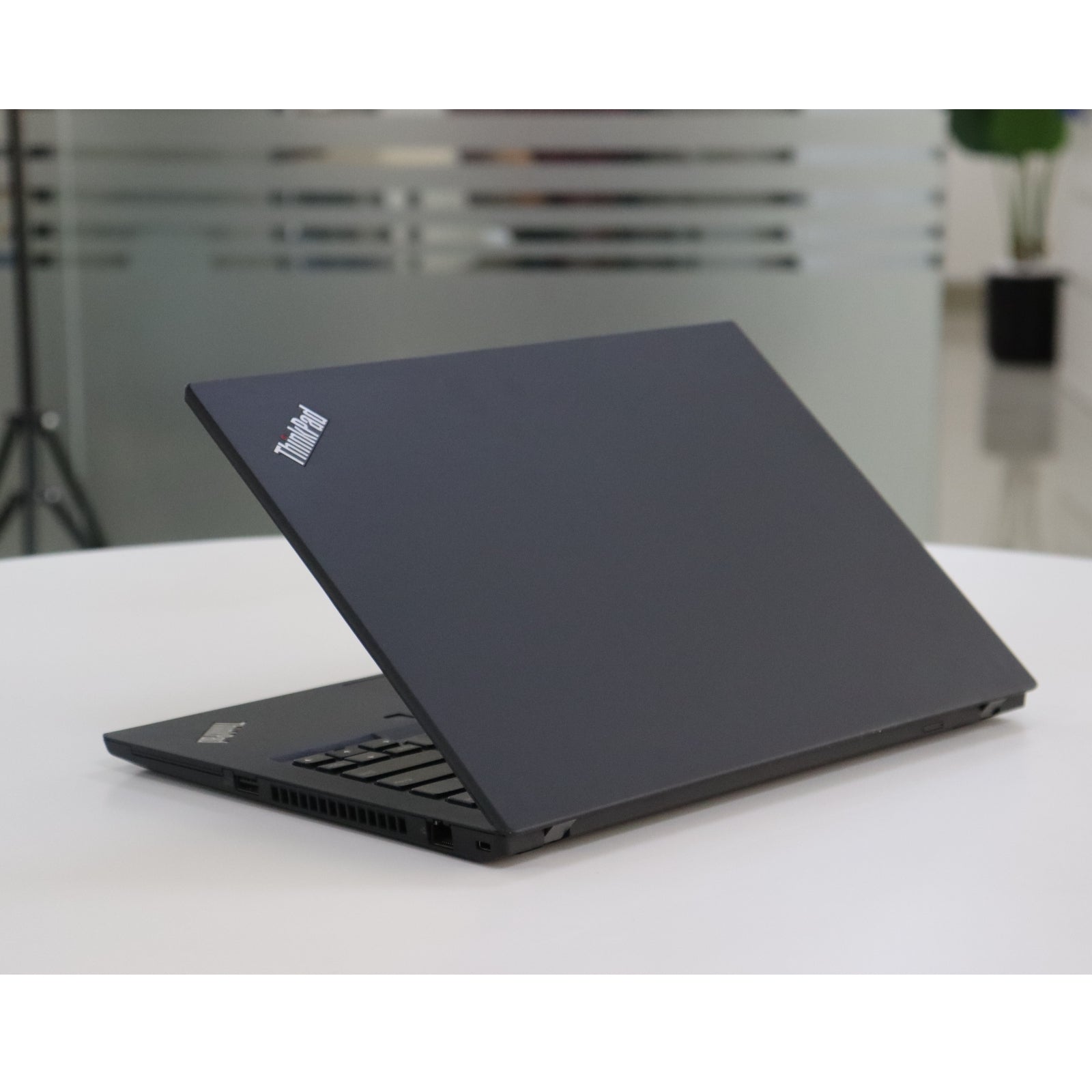 LENOVO THINKPAD T14 GEN : 11th Gen i5, 16GB RAM, 512GB SSD, SN:21580