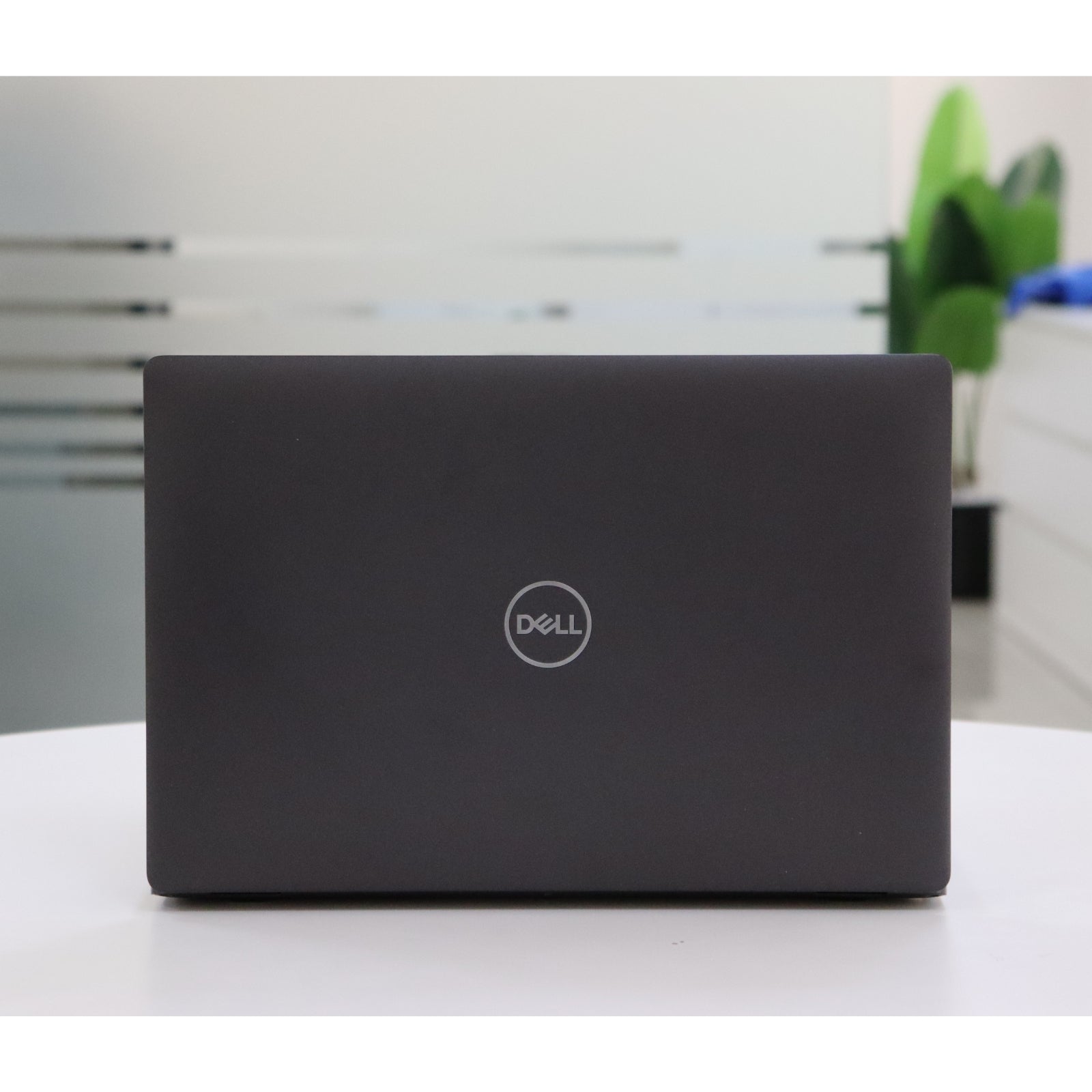 DELL LATITUDE 5400: 8th Gen i5, 8GB RAM, 256GB SSD, SN:19051