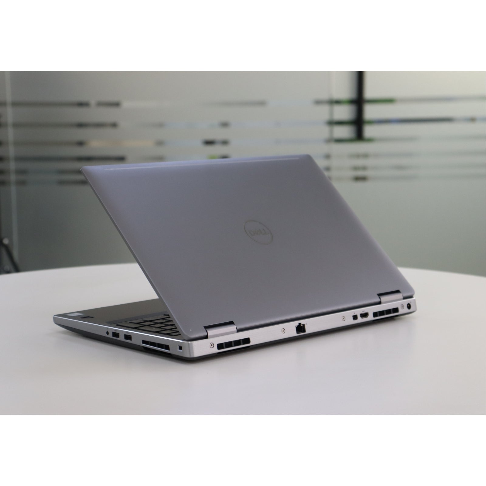 Dell PRECISION 7540: 9th Gen i7, 16GB RAM, 256GB SSD, SN:22001