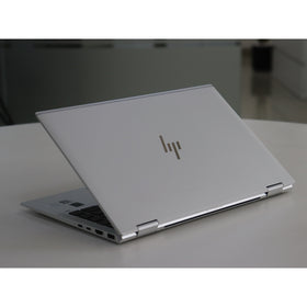HP ELITEBOOK X360 1040 G8: 11th Gen i5, 8GB RAM, 256GB SSD, SN:21453