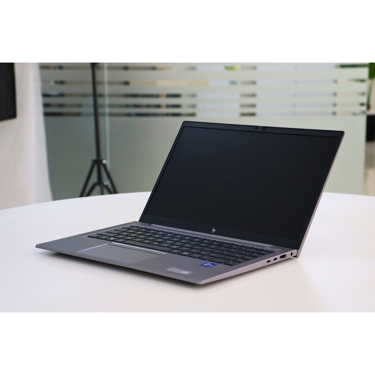 HP ZBOOK FIREFLY 14 G8: 11th Gen i7, 16GB RAM, 256GB SSD, SN:98756