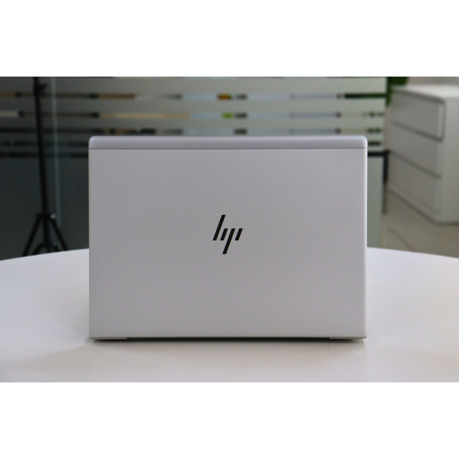 HP ELITEBOOK 830 G5: 8th Gen i5, 16GB RAM, 256GB SSD, SN:00608