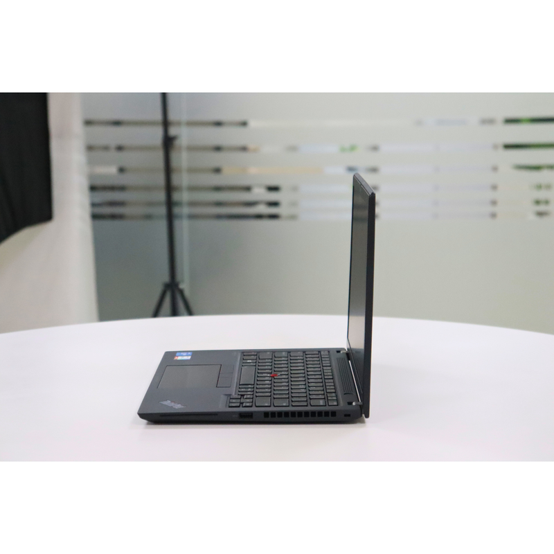 LENOVO THINKPAD X13 GEN 2: 11th Gen i5, 16GB RAM, 256GB SSD, SN:92749