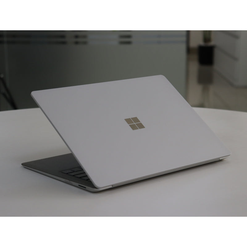 MICROSOFT SURFACE LAPTOP 2: 8th Gen i7, 16GB RAM, 512GB SSD, SN:18623