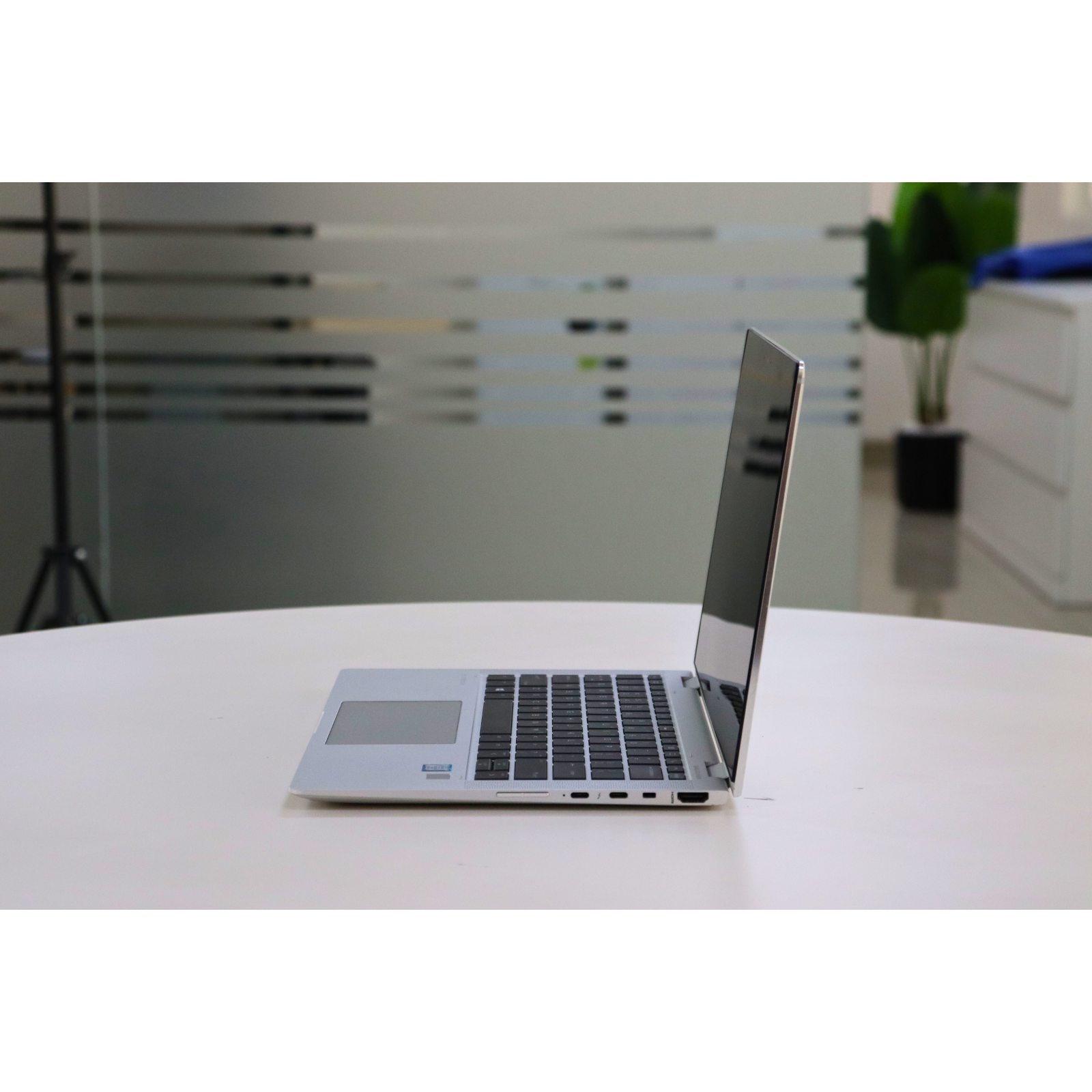 HP EliteBook X360 1030 G3: Intel Core i5, 8th Gen, 16GB RAM, 256GB SSD SN:18830