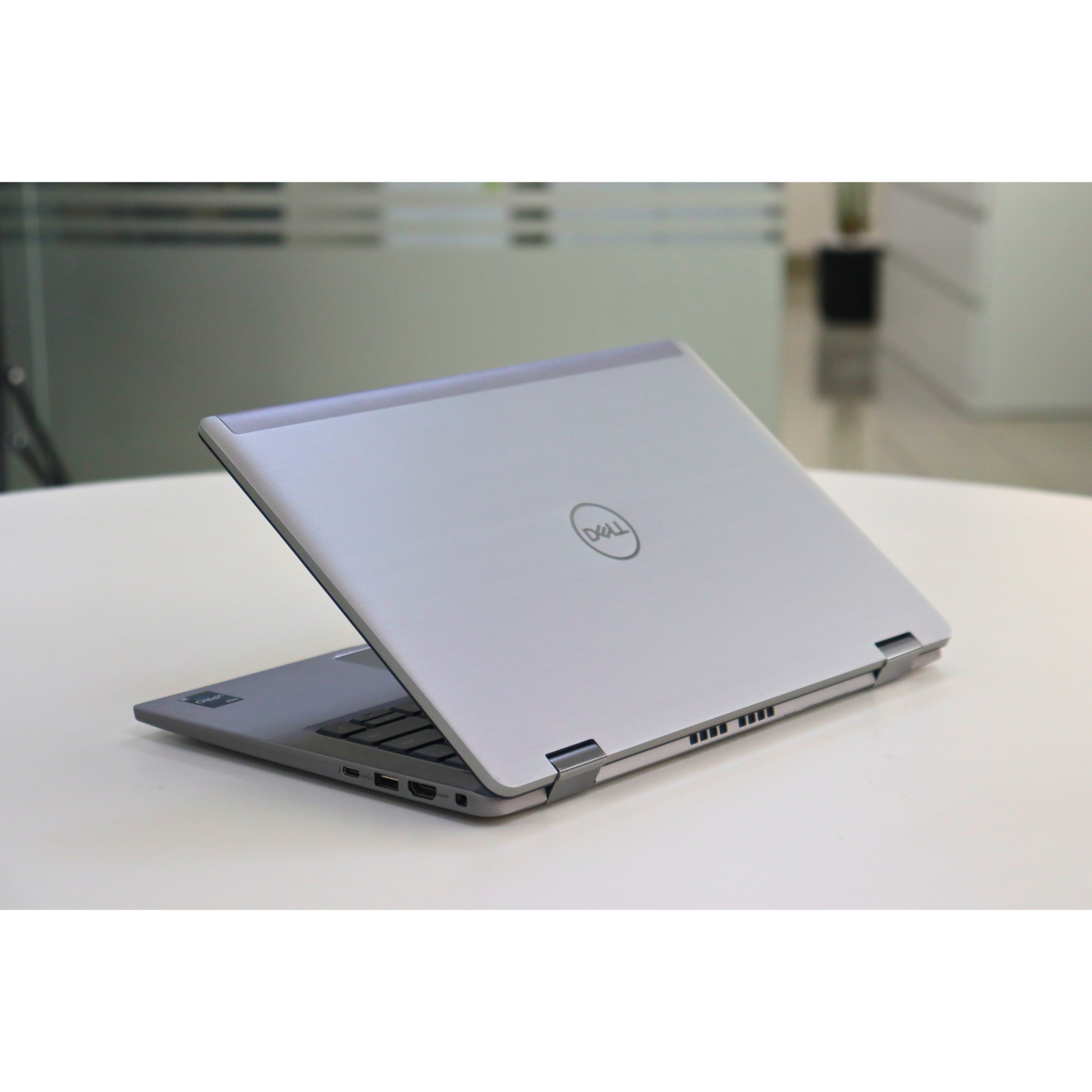 Dell LATITUDE 7430: 12th Gen i7, 32GB RAM, 512GB SSD, SN:12573