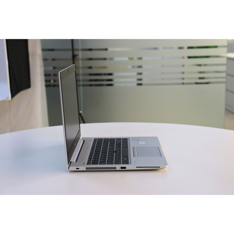 HP ELITEBOOK 840 G5: 8th Gen i5, 8GB RAM, 256GB SSD, SN:00525