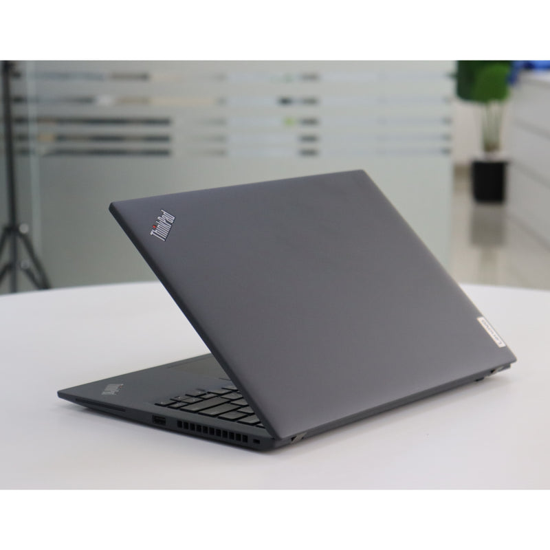 Lenovo ThinkPad T14S Gen 3: 12th Gen, i7, 16GB RAM, 256GB SSD SN:920216