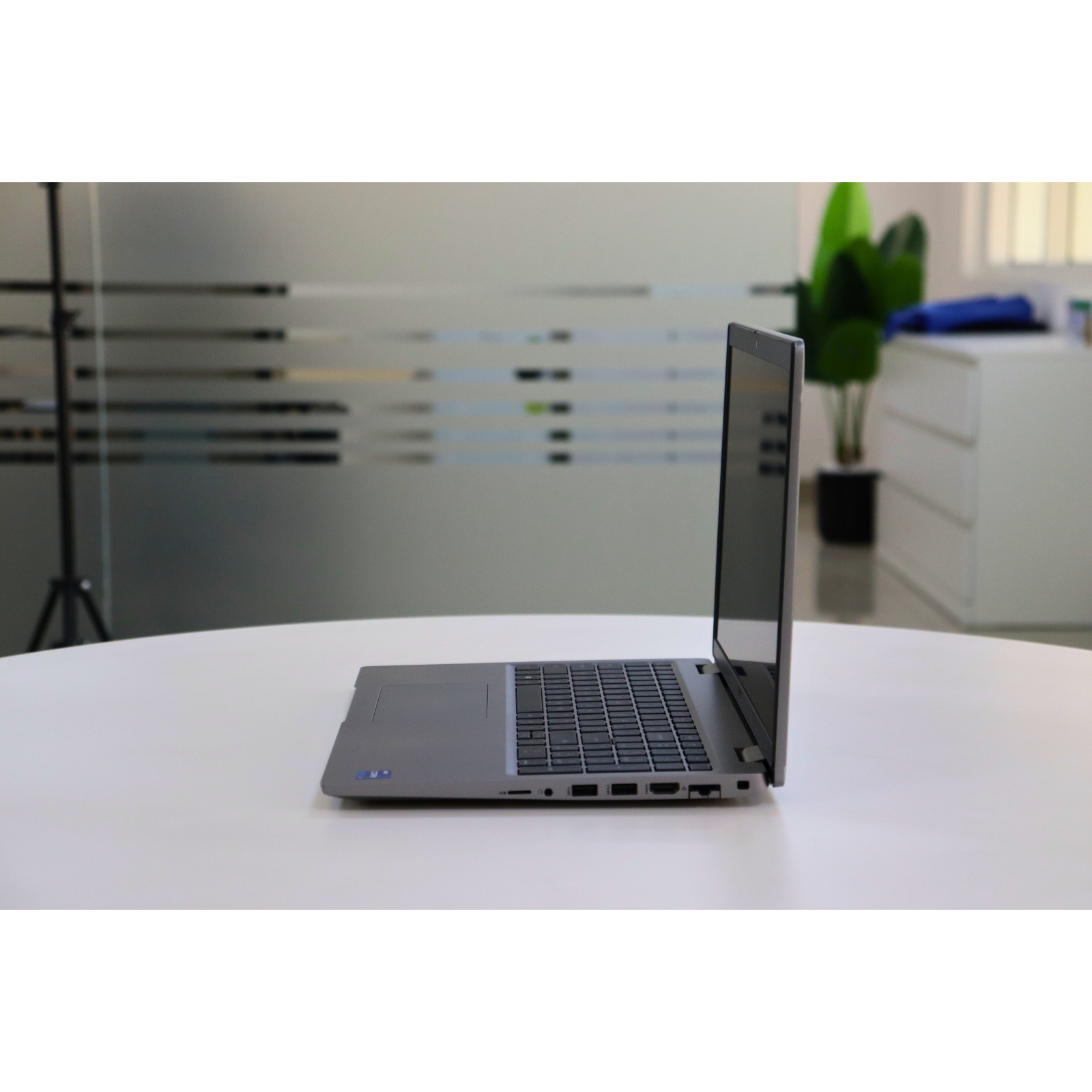 Dell LATITUDE 5520: 11th Gen i7, 8GB RAM, 512GB SSD, SN:19098