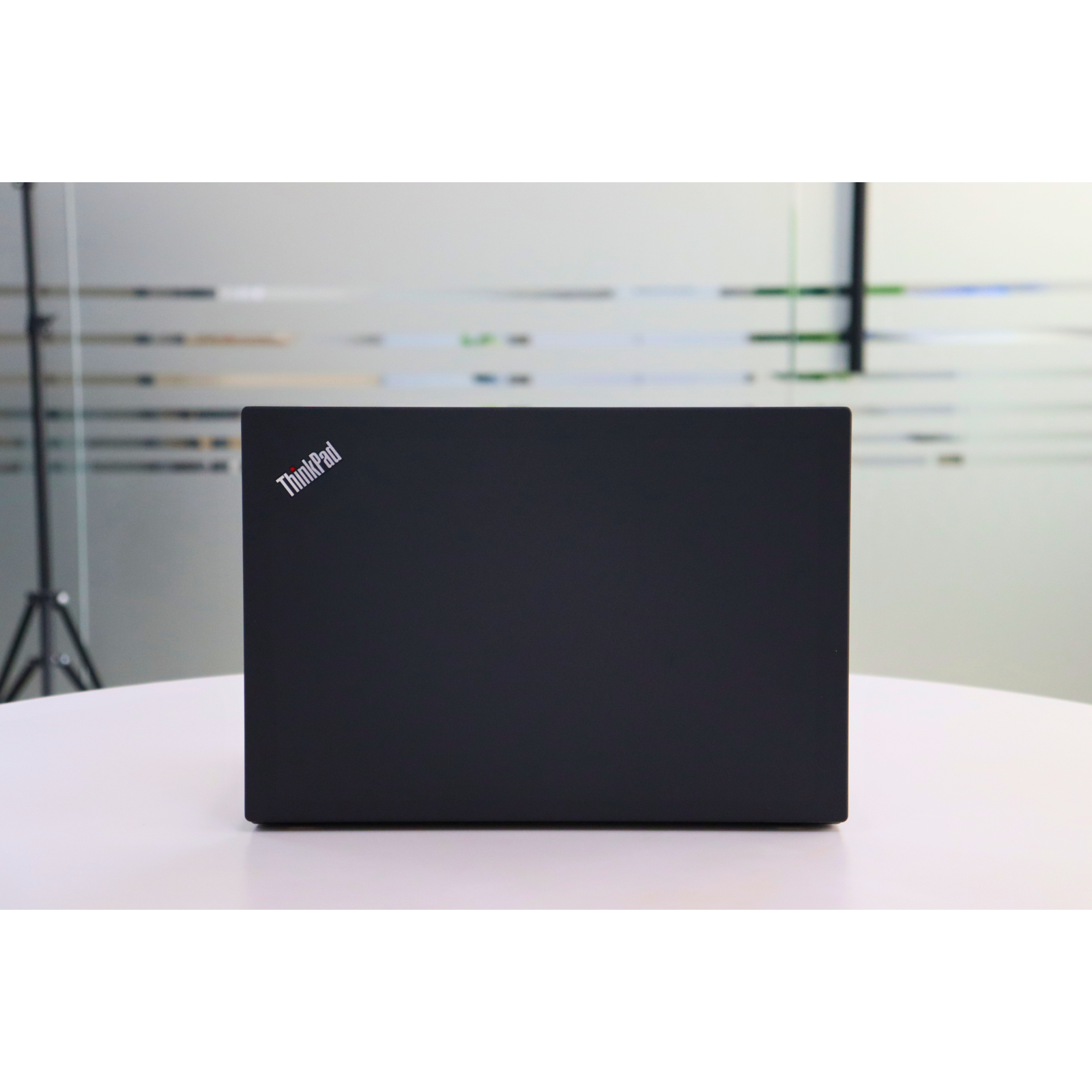 LENOVO THINKPAD T14 GEN 2: AMD RYZEN 5, 16GB RAM, 256GB SSD, SN:00675