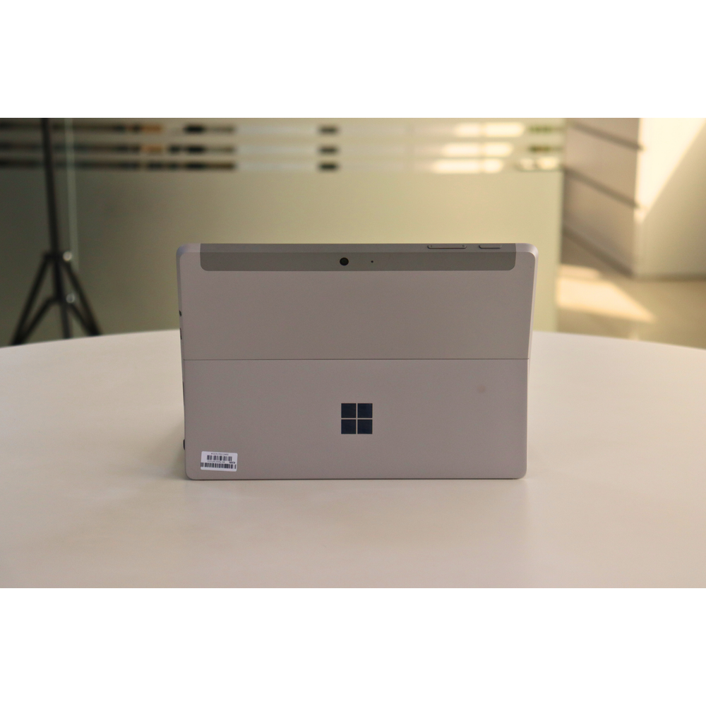 Microsoft SURFACE GO 2: 8th Gen M3, 8GB RAM, 128GB SSD, SN:76554