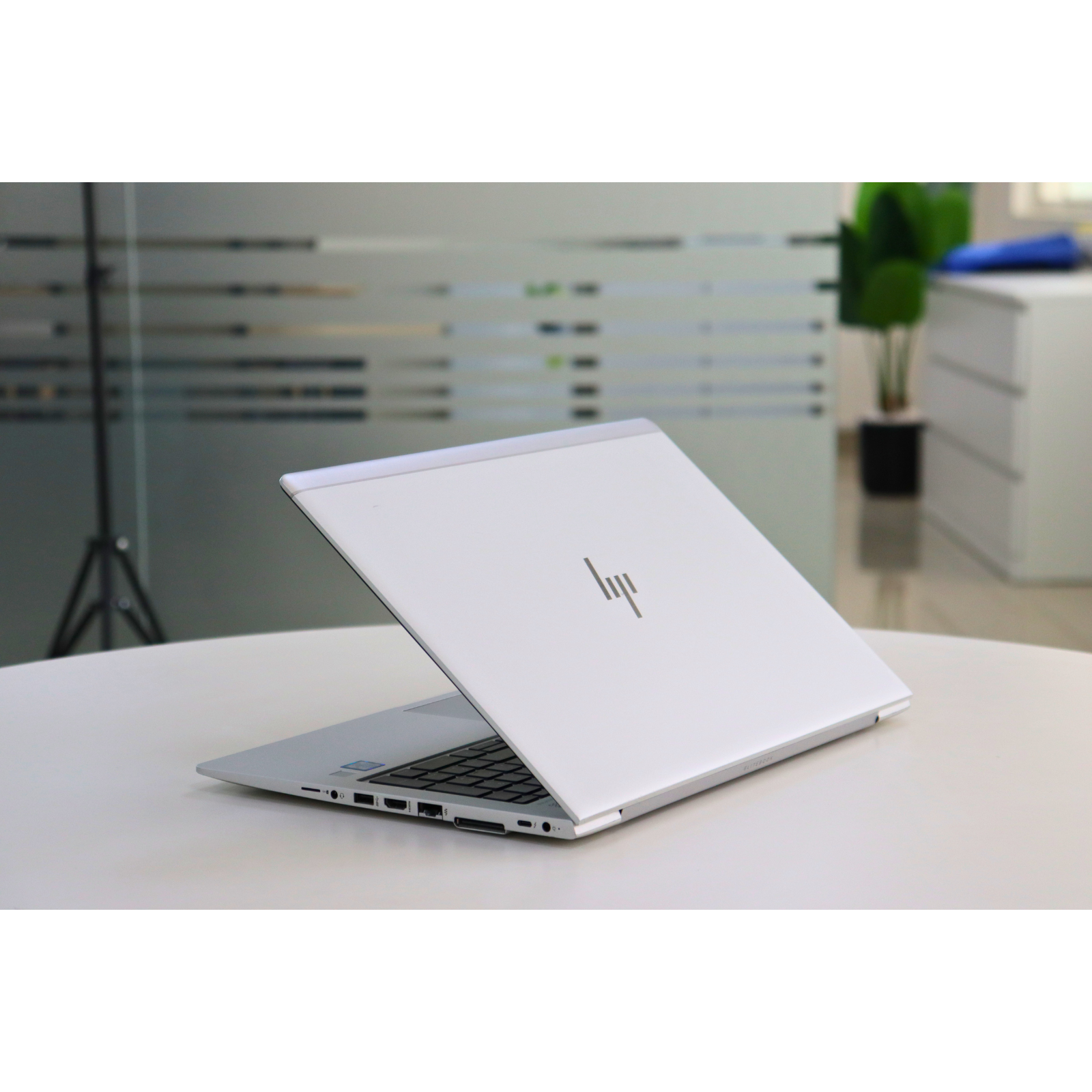 HP EliteBook 850 G6: Intel Core i7, 8th Gen, 24GB RAM, 256GB SSD SN:12832
