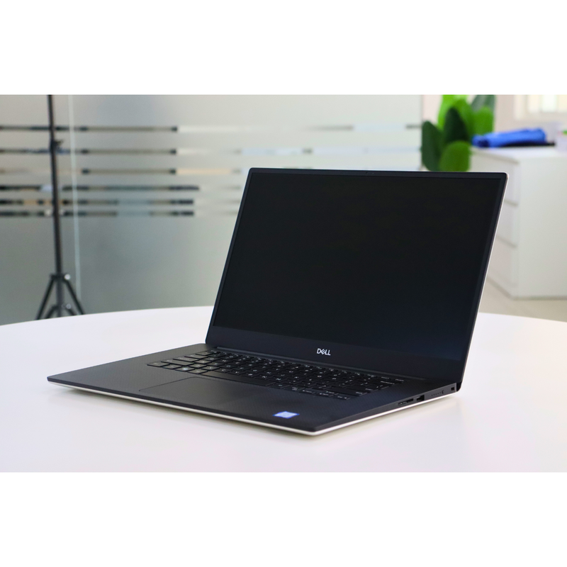 DELL PRECISION 5540: 9th Gen i7, 32GB RAM, 512GB SSD, SN:21994