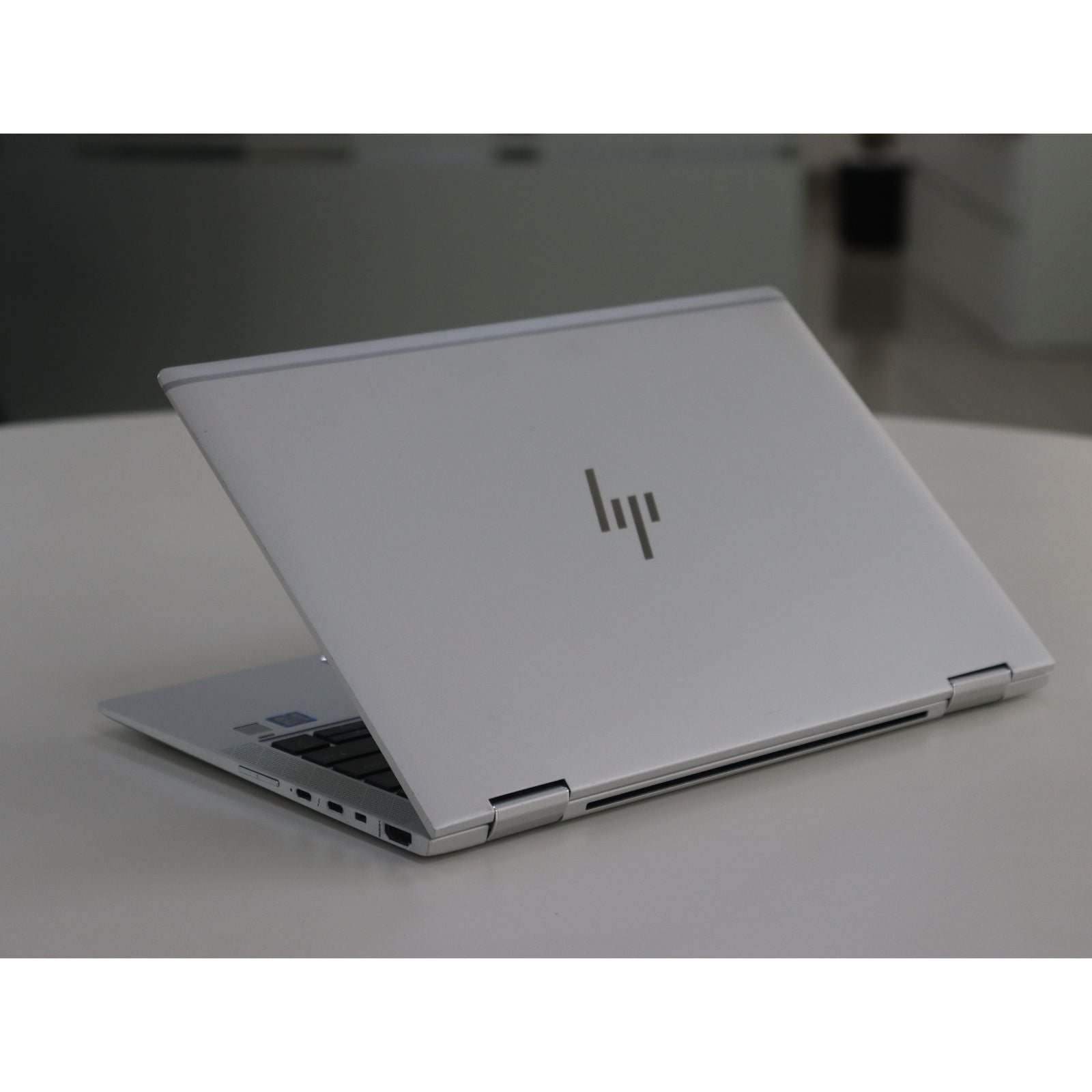 HP ELITEBOOK X360 1030 G4: 8th Gen i7, 16GB RAM, 512GB SSD, SN:18467