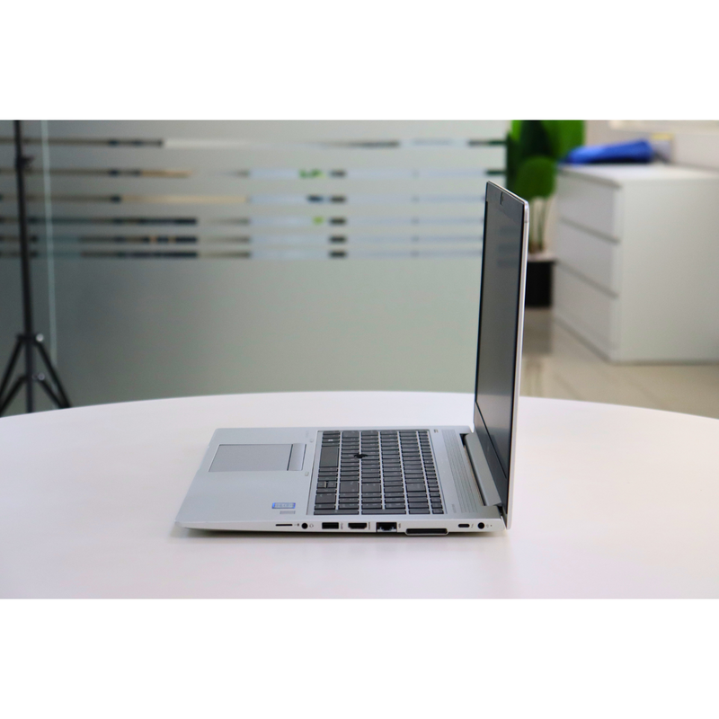 HP ELITEBOOK 850 G5: 8th Gen i7, 16GB RAM, 512GB SSD, SN:01026